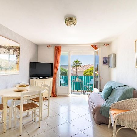 Apartment Les Ilaires By Interhome Le Lavandou Esterno foto