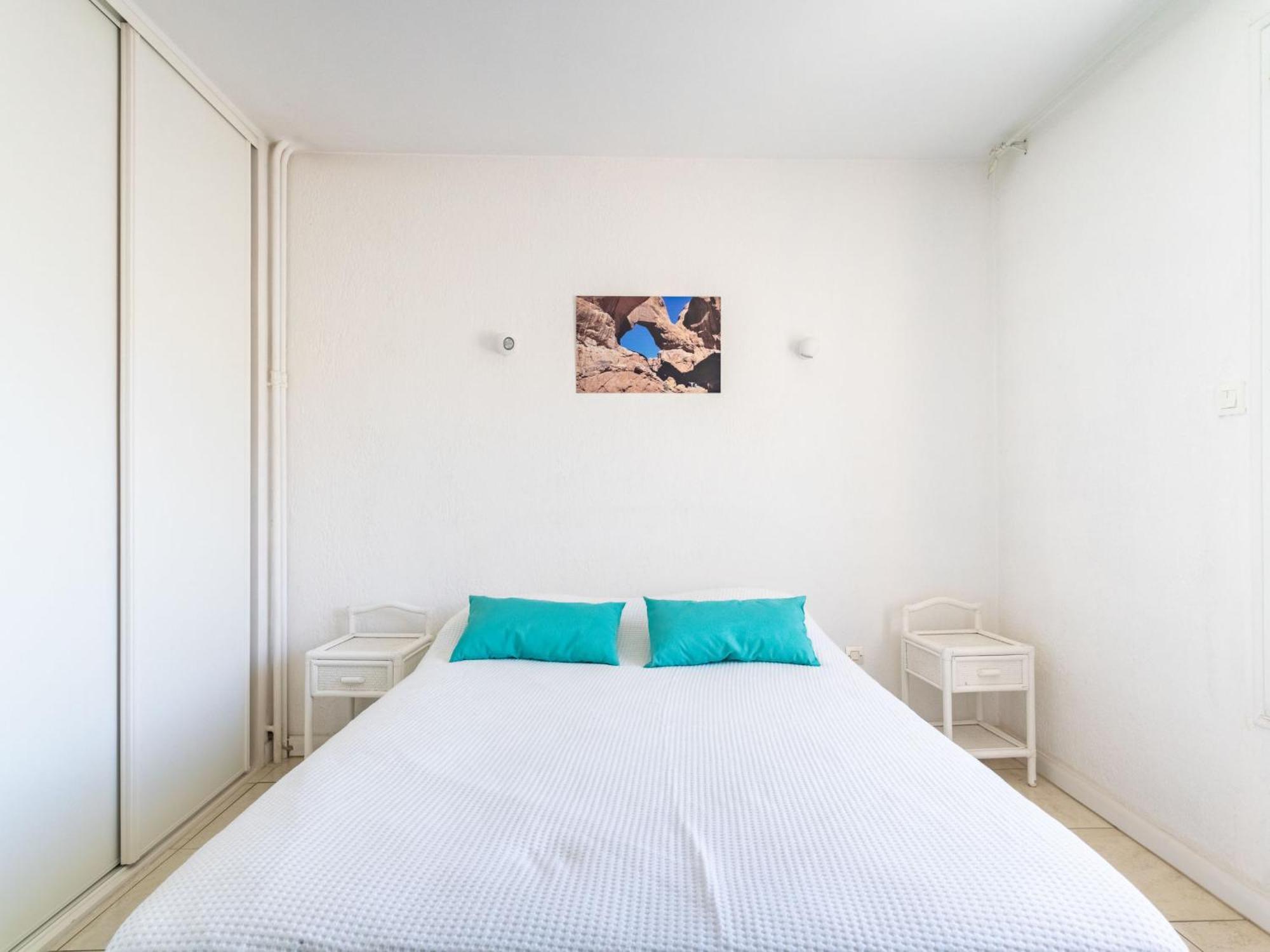 Apartment Les Ilaires By Interhome Le Lavandou Esterno foto